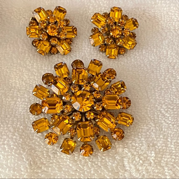 🌹WEISS Citrine or Topaz Colored Rhinestone Starburst Earrings & Brooch Set - Picture 12 of 12